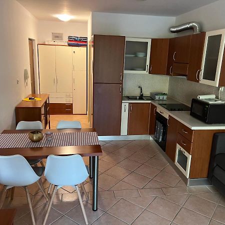 Mario Apartment Брела Екстериор снимка