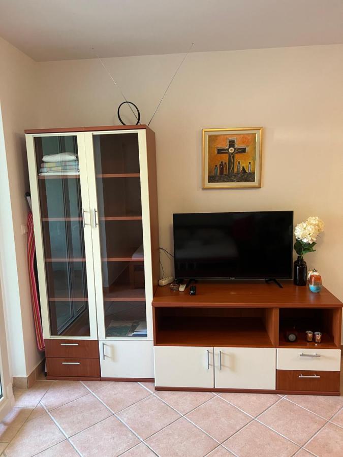 Mario Apartment Брела Екстериор снимка