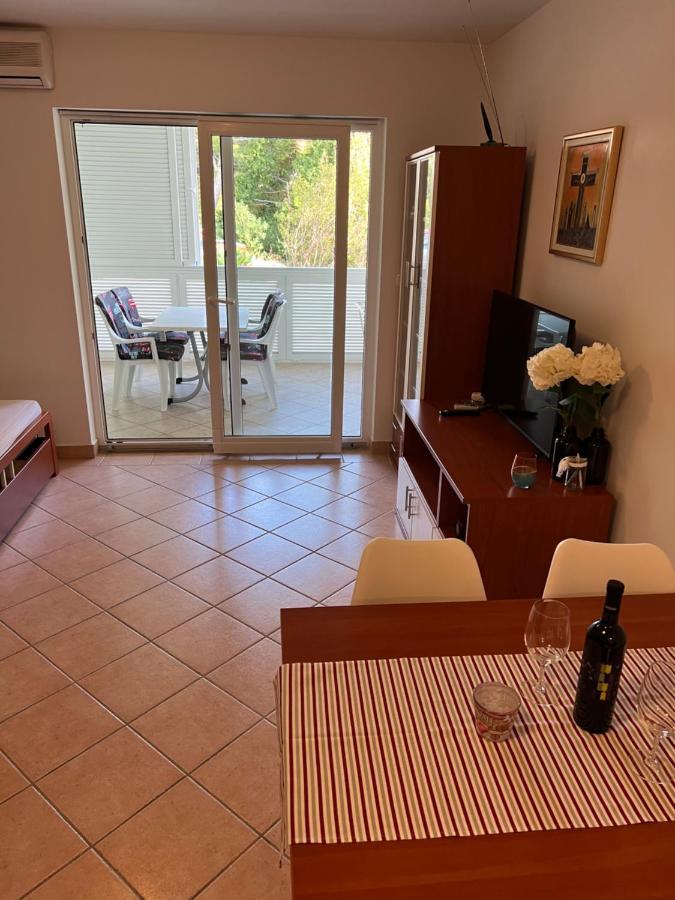 Mario Apartment Брела Екстериор снимка